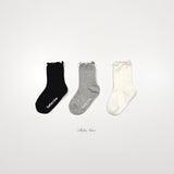［bebenine］Frill socks set