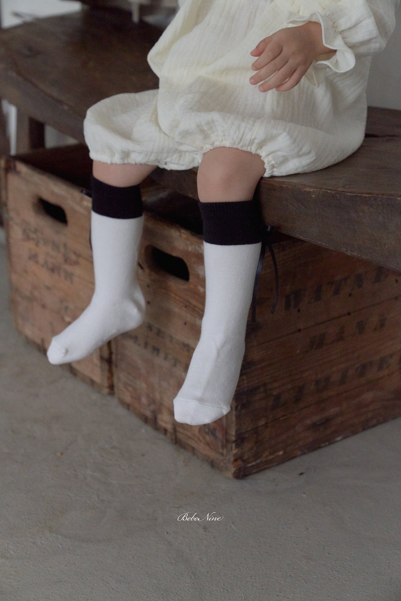 ［bebenine］Nine Ribbon Knee Socks Set