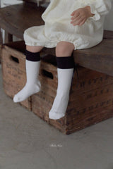 ［bebenine］Nine Ribbon Knee Socks Set