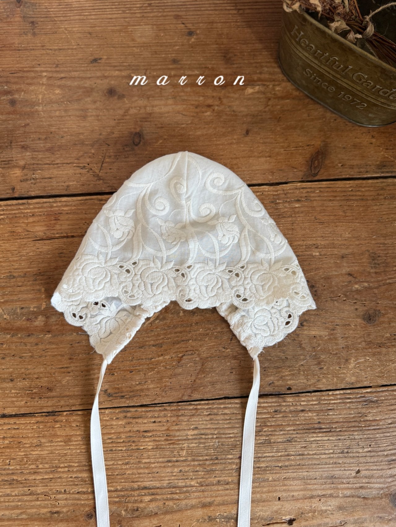 ［marron］Rose bonnet