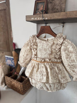 ［marron］Post flower rompers