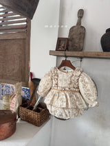 ［marron］Post flower rompers