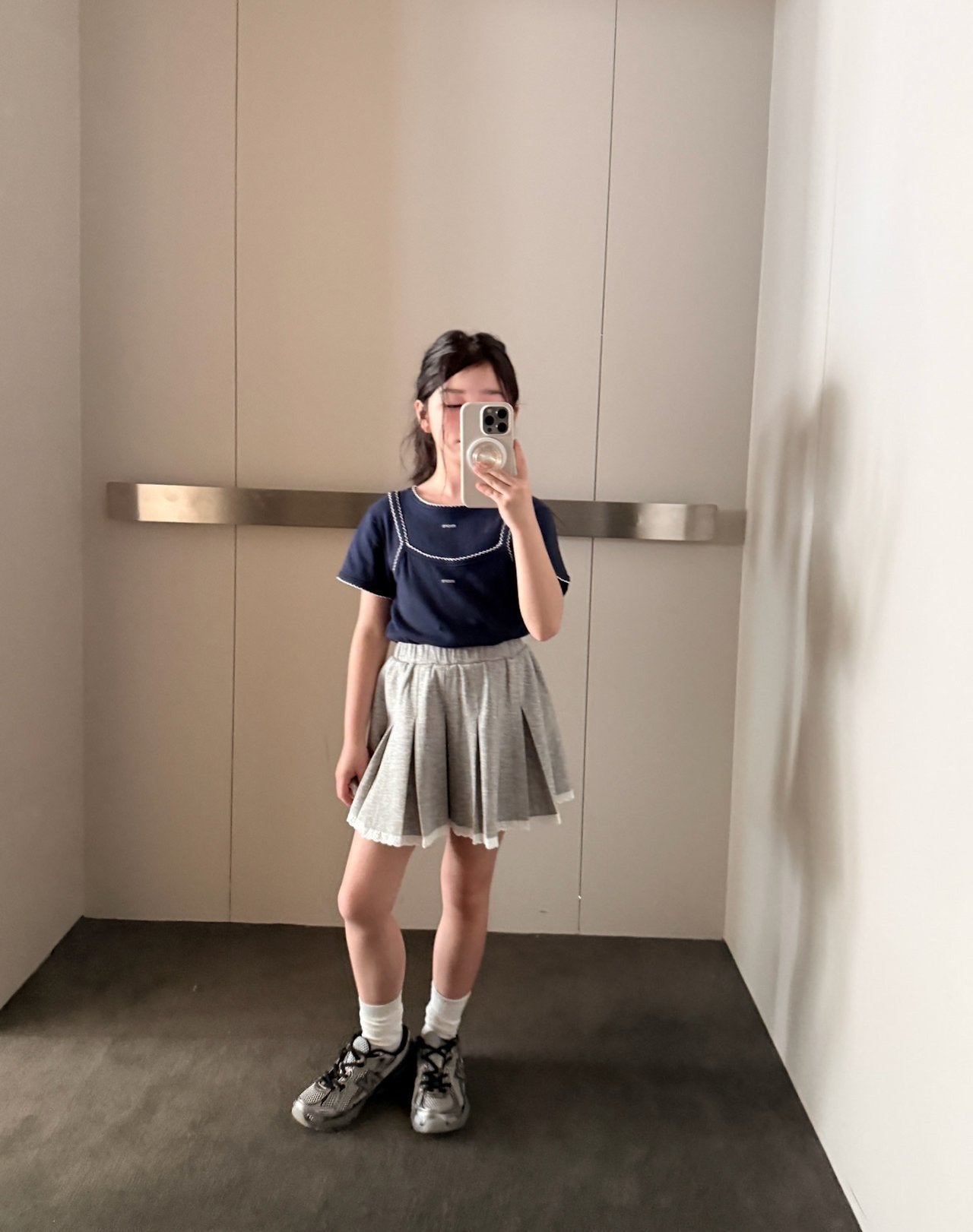 ［comma］Lace pleats skirt