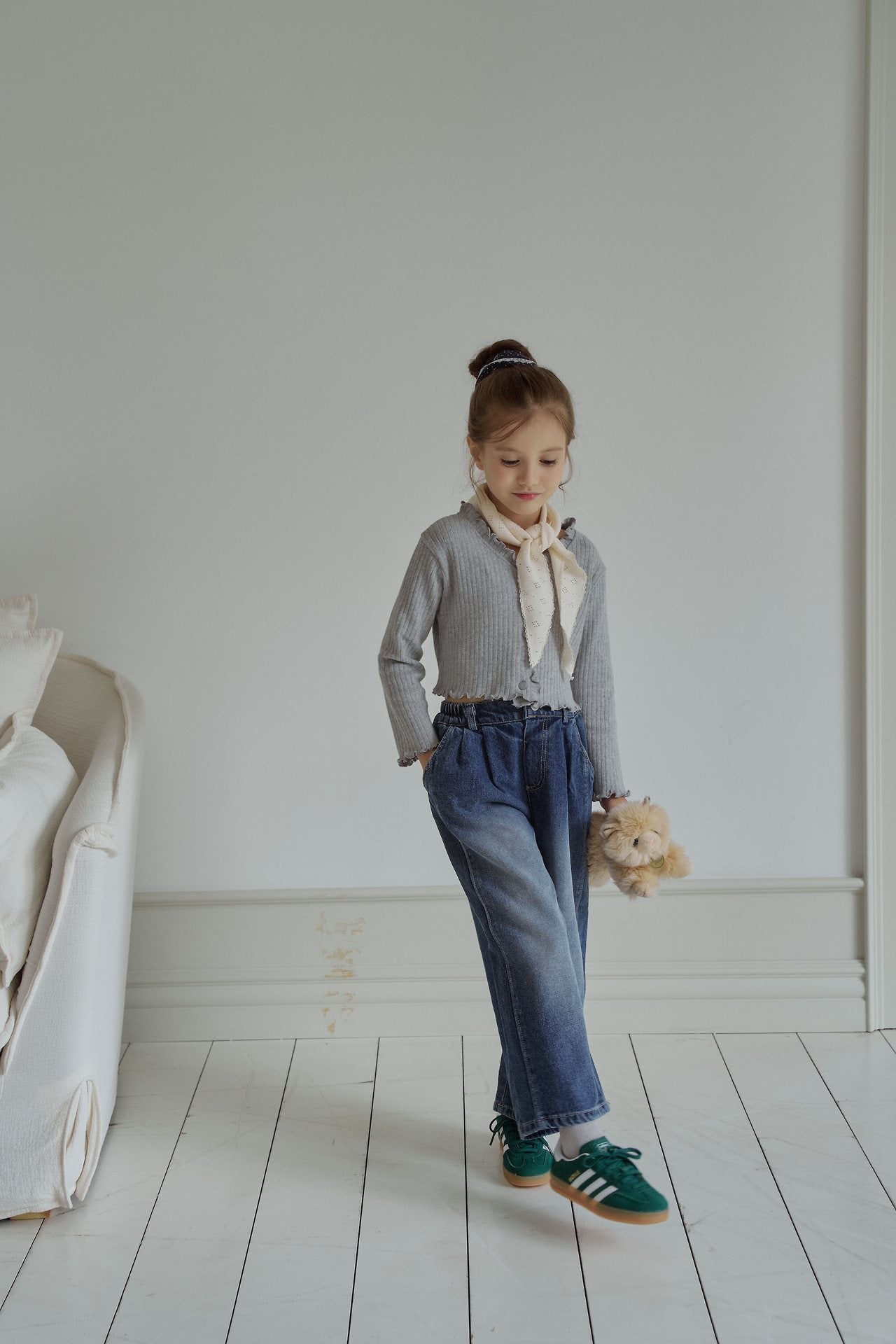 ［momo ann］Tuck denim pants