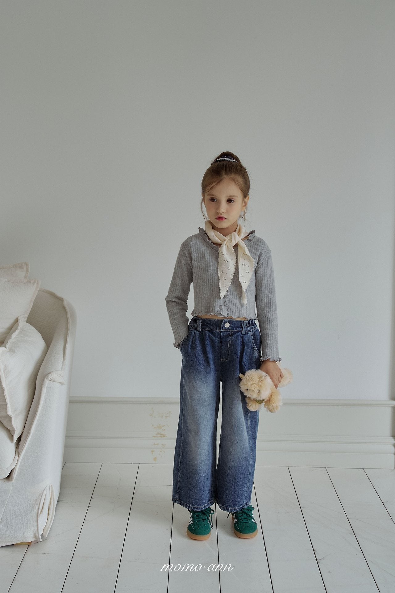 ［momo ann］Tuck denim pants