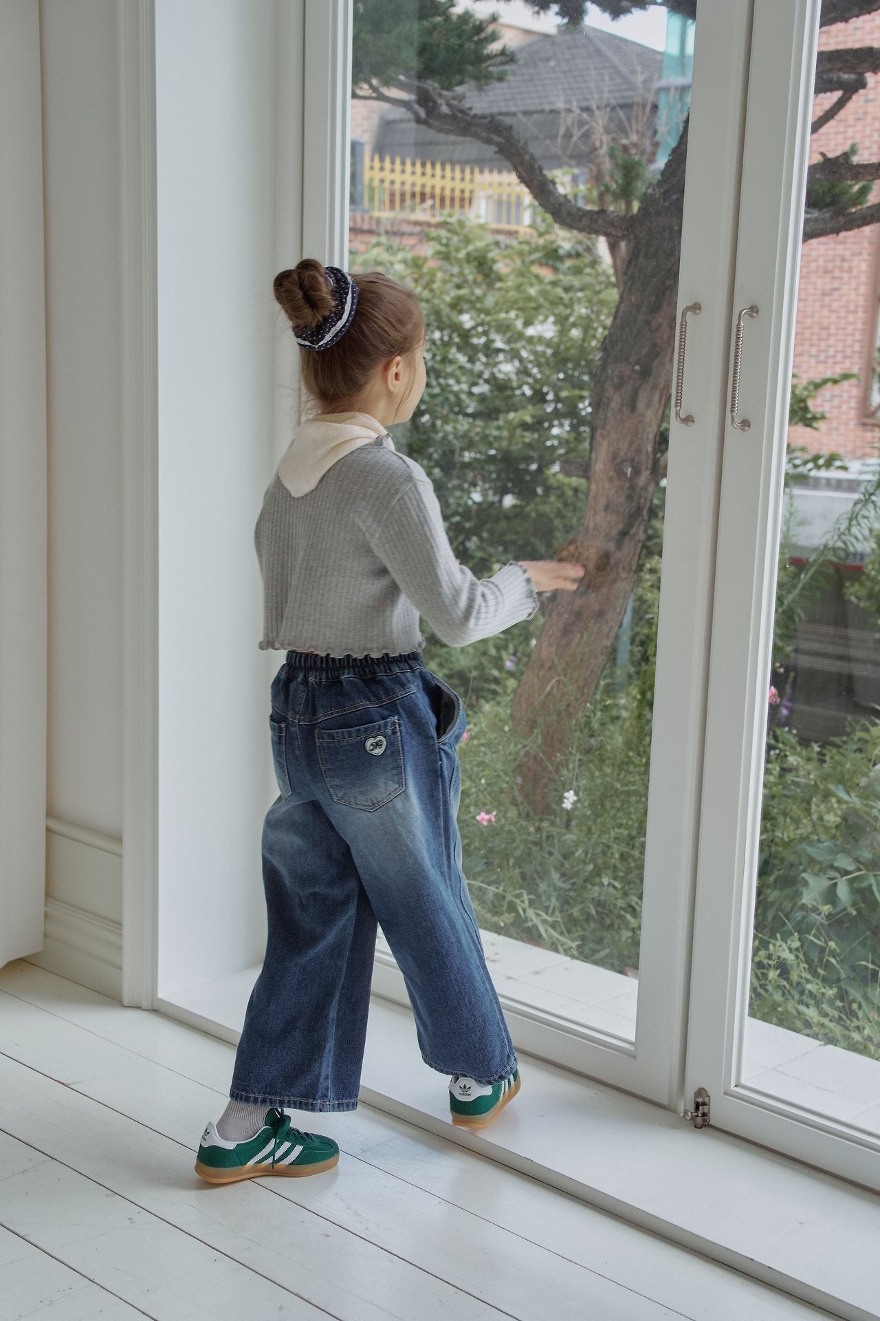 ［momo ann］Tuck denim pants