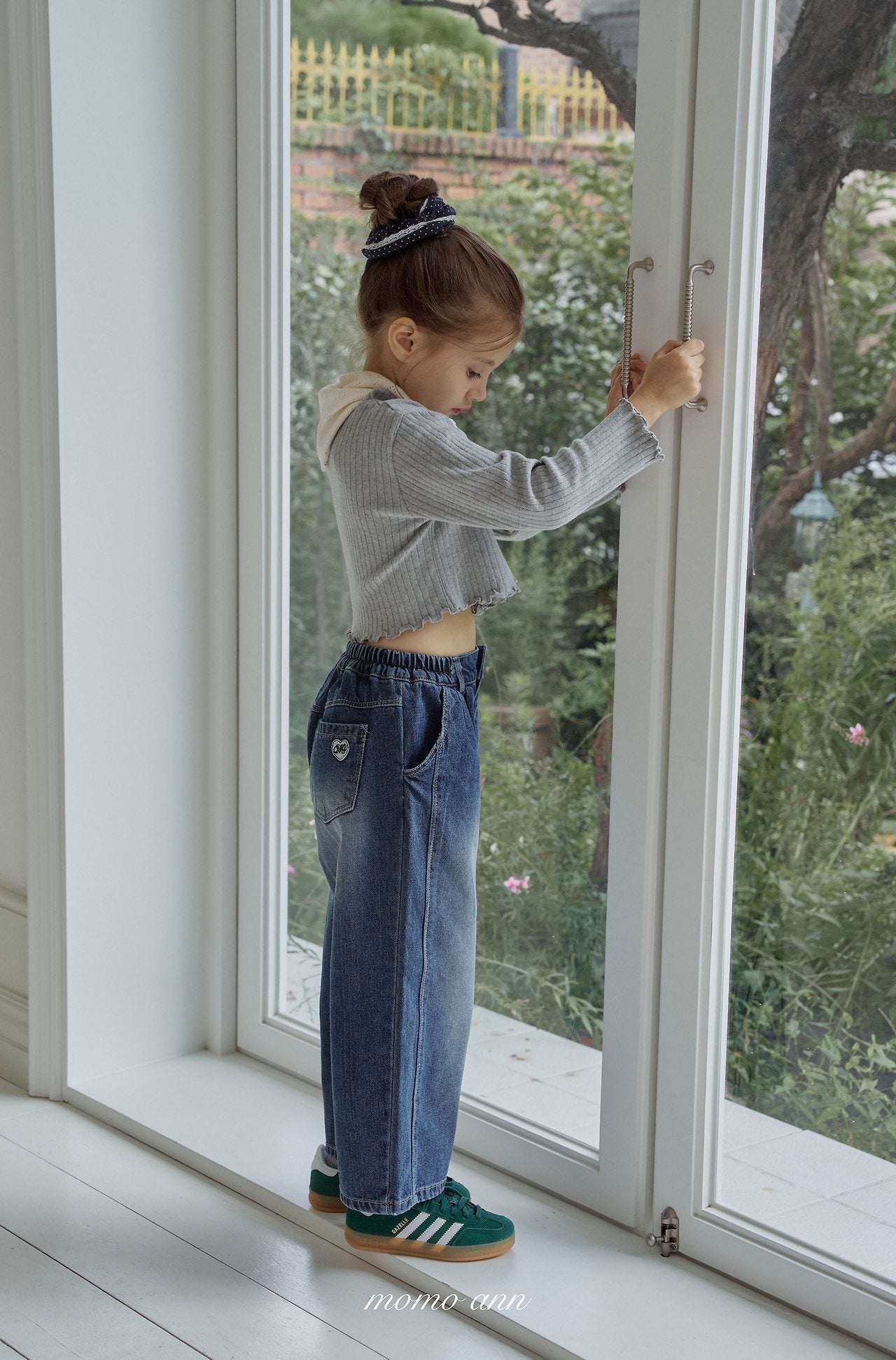 ［momo ann］Tuck denim pants