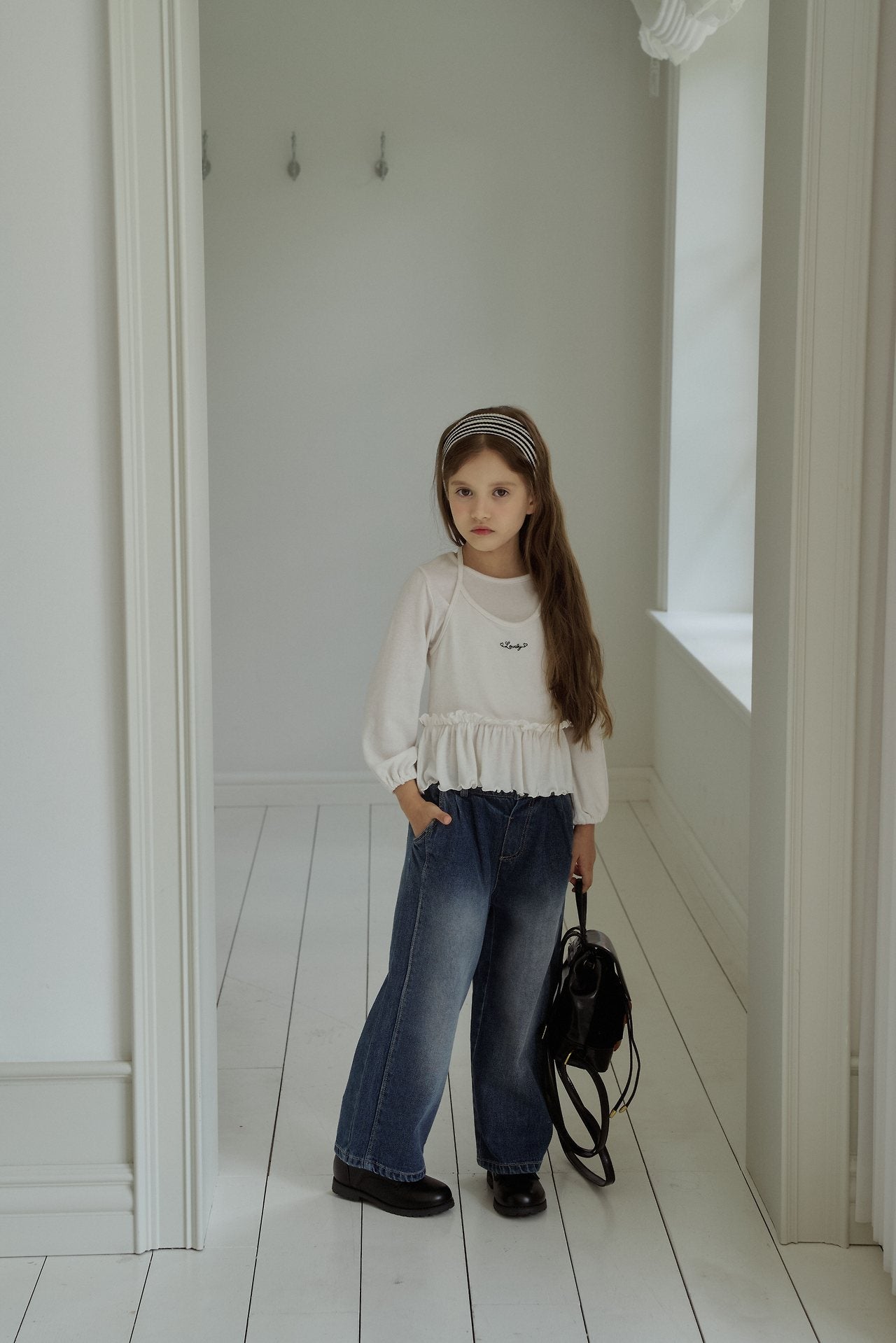 ［momo ann］Tuck denim pants