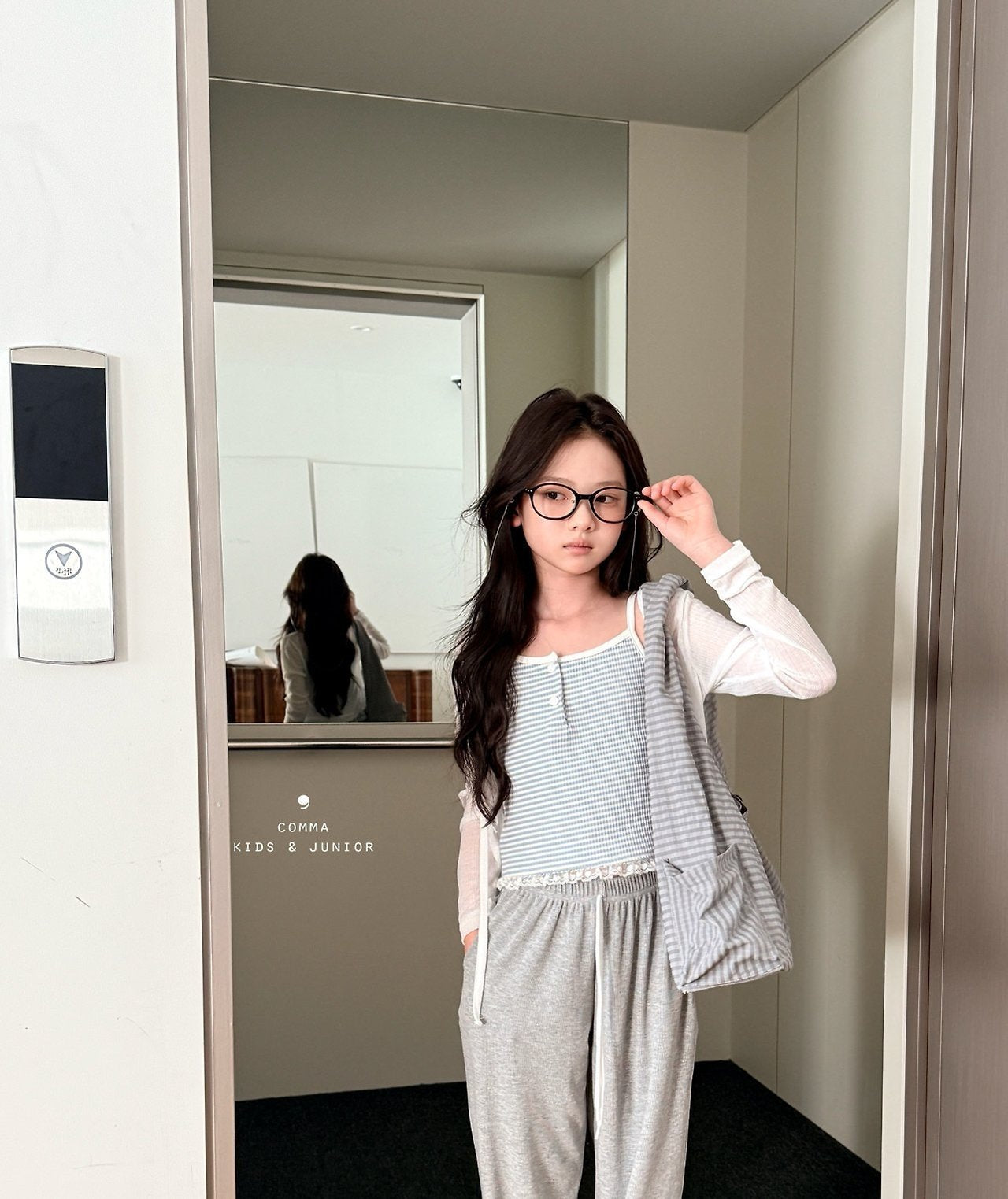 ［comma］Frill bolero cardigan