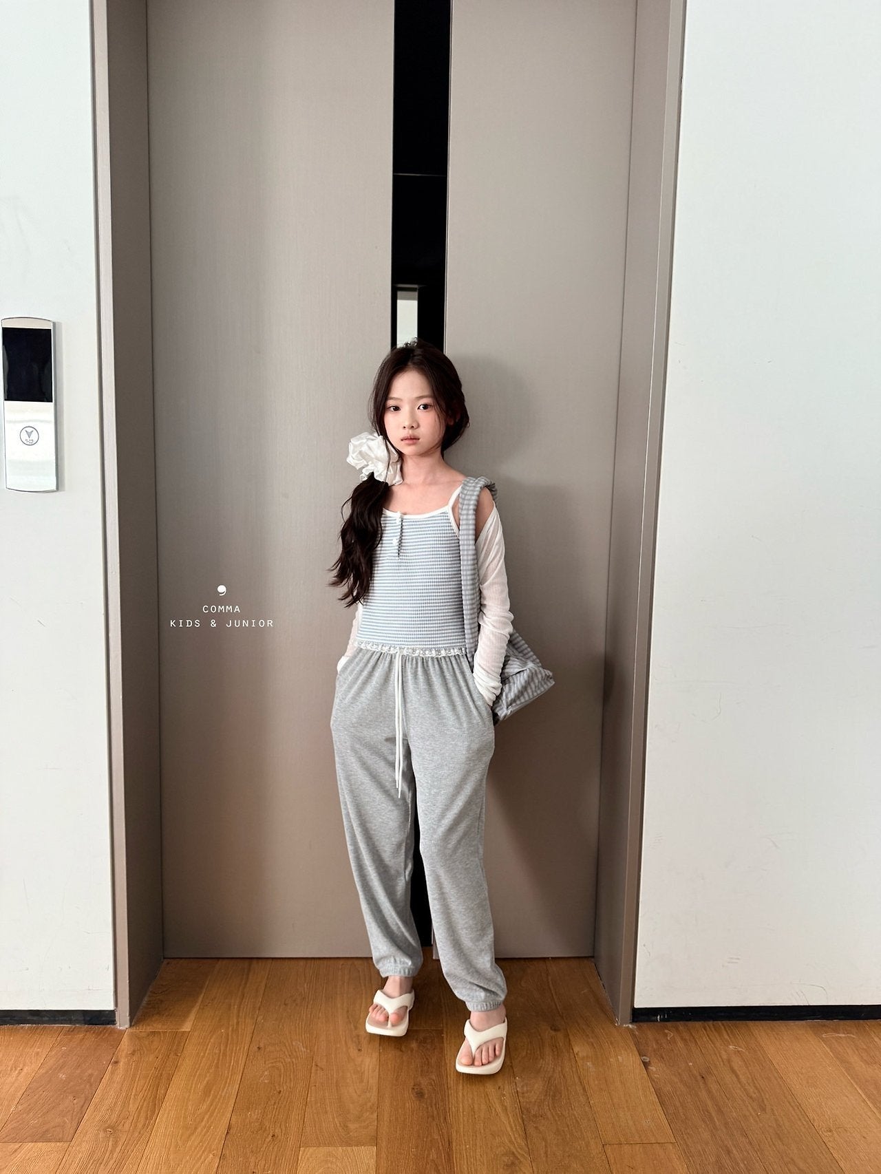 ［comma］Frill bolero cardigan
