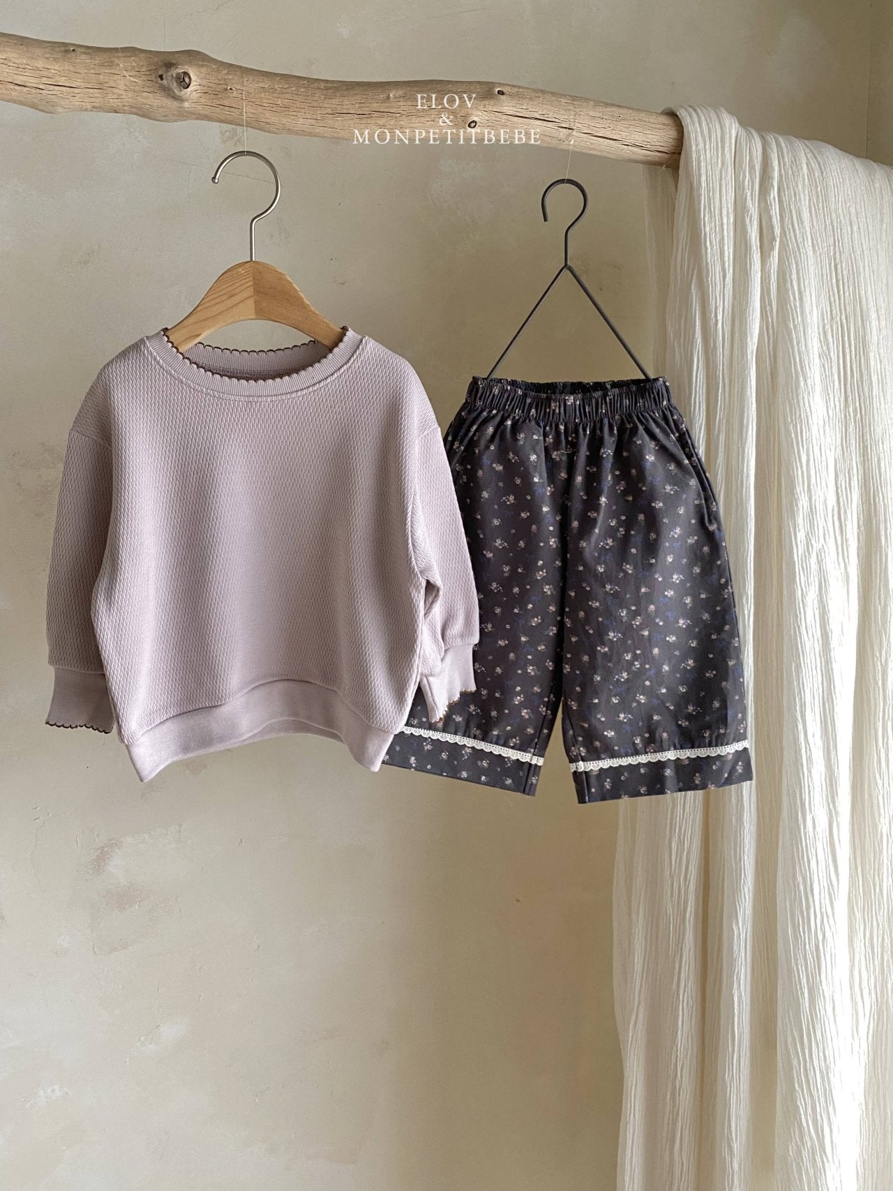 ［Mon petit bebe］Elodie sweatshirt (Loose fit)