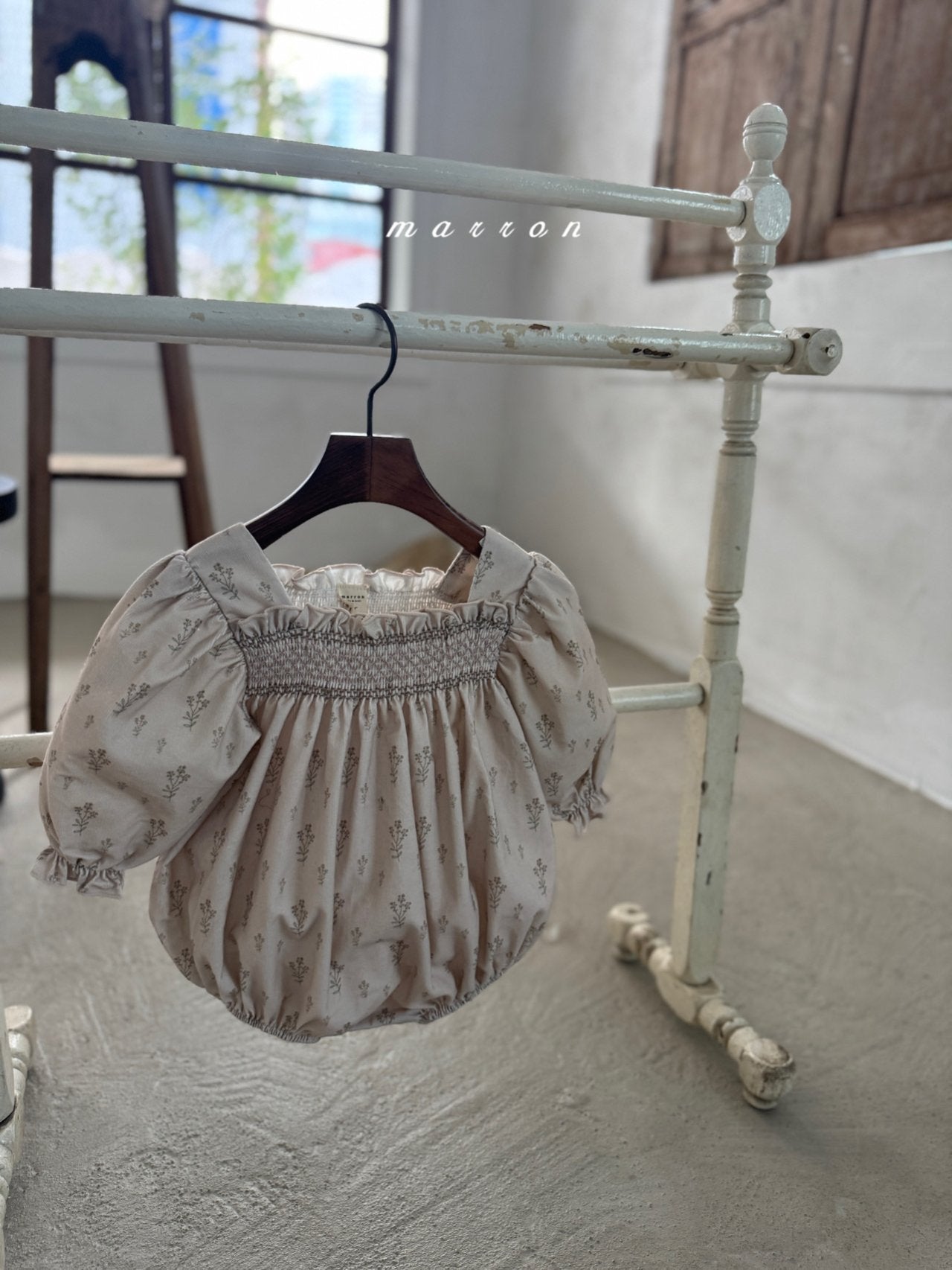 ［marron］Marchen smock rompers
