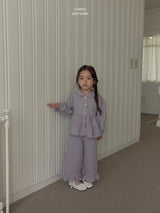 ［LINDO］Sweet check blouse