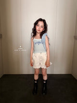 ［comma］Authentic lace sleeveless tops