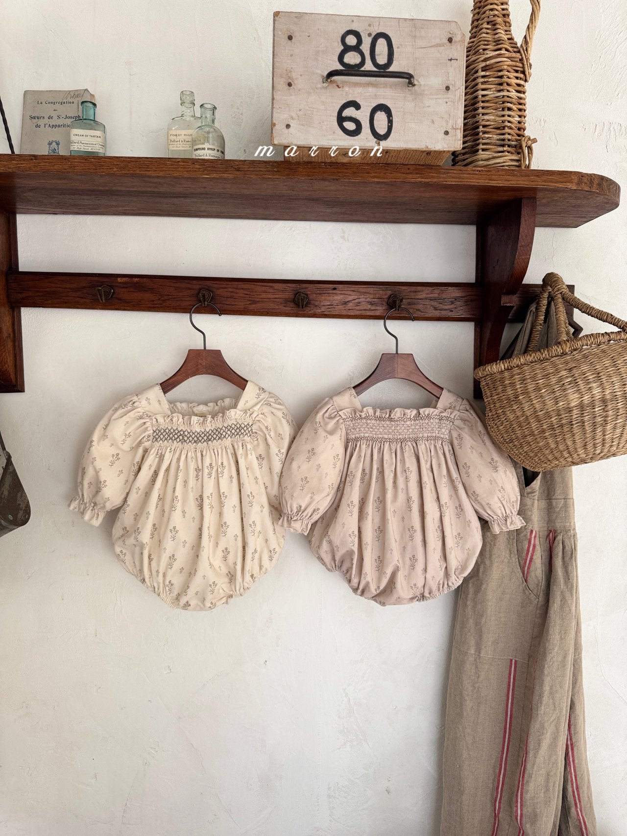 ［marron］Marchen smock rompers