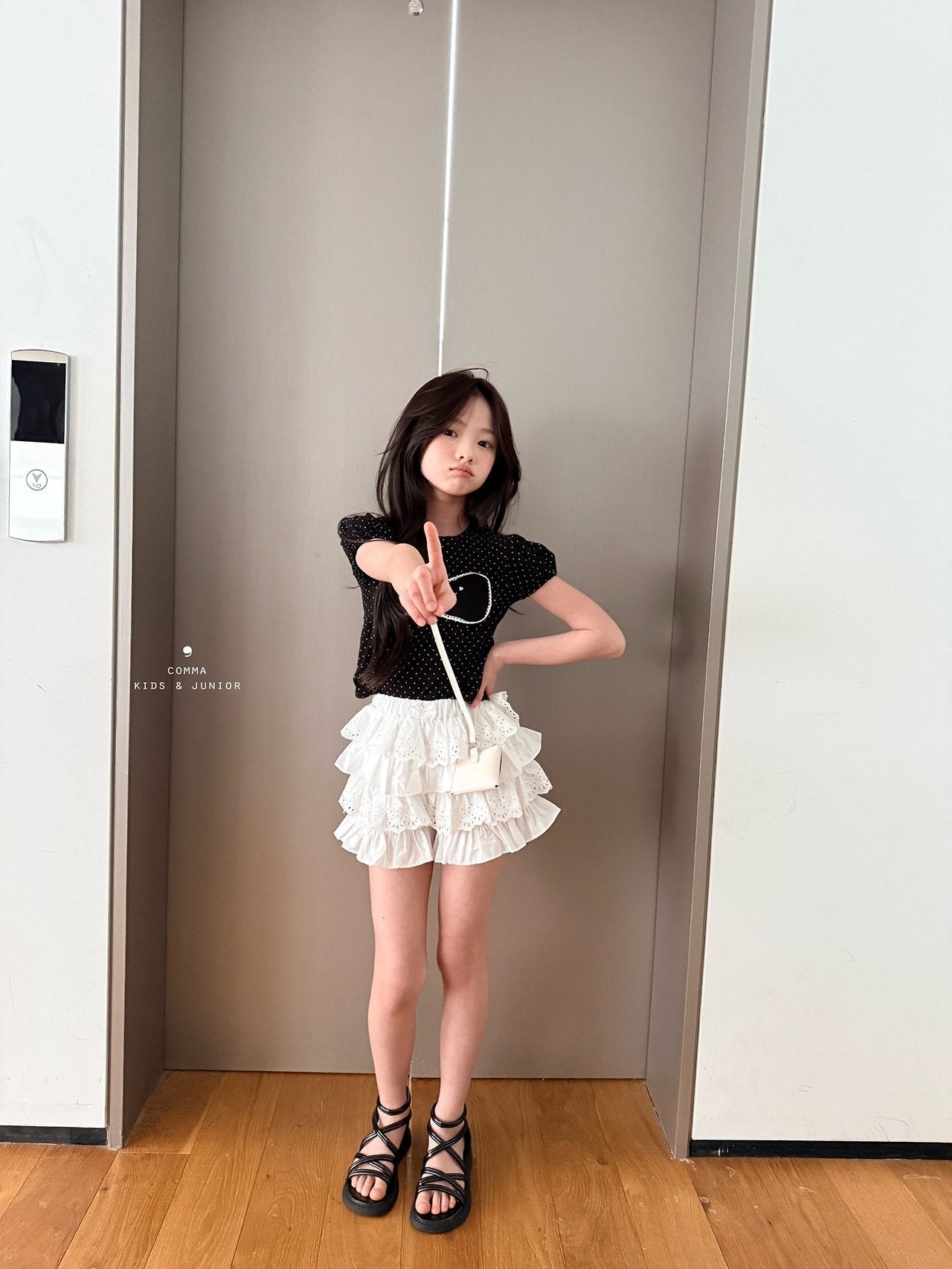 ［comma］Lace cancan pants