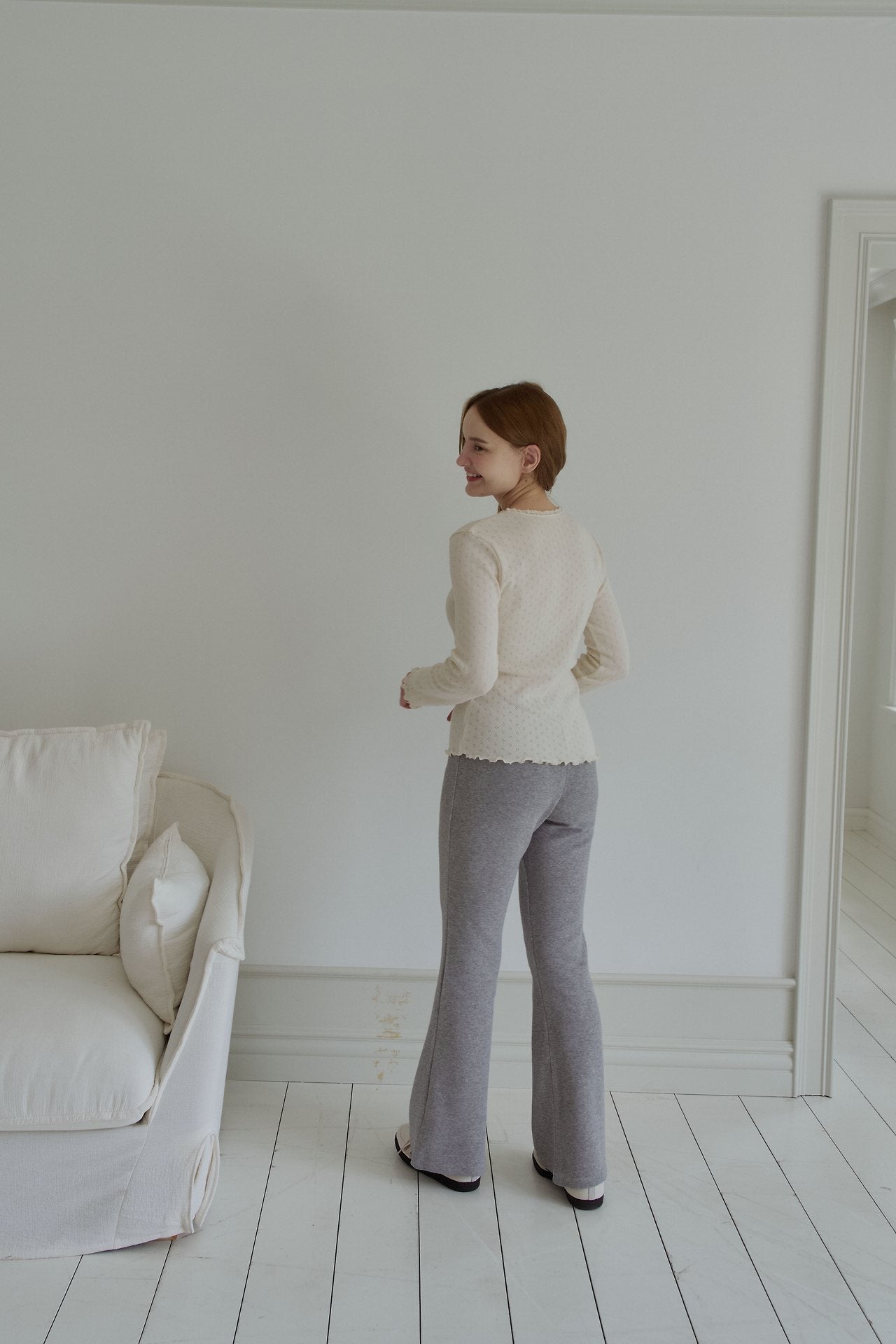 ［momo ann］Simple bootscut pants (mom)