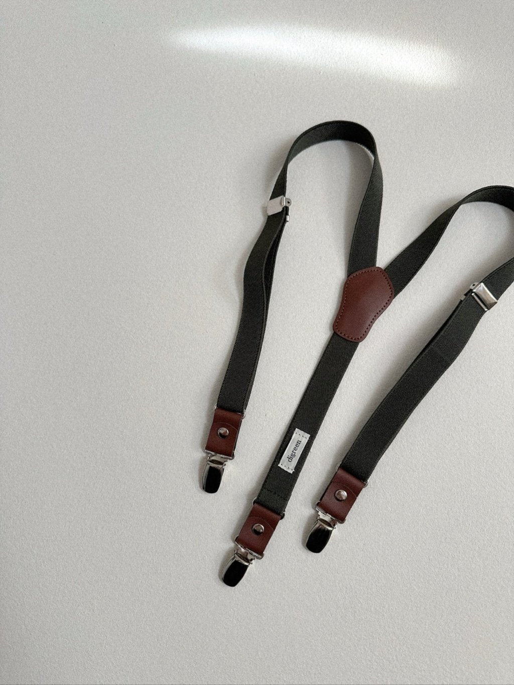 ［digreen］Essential suspenders