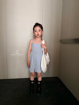 ［comma］Check back open one-piece
