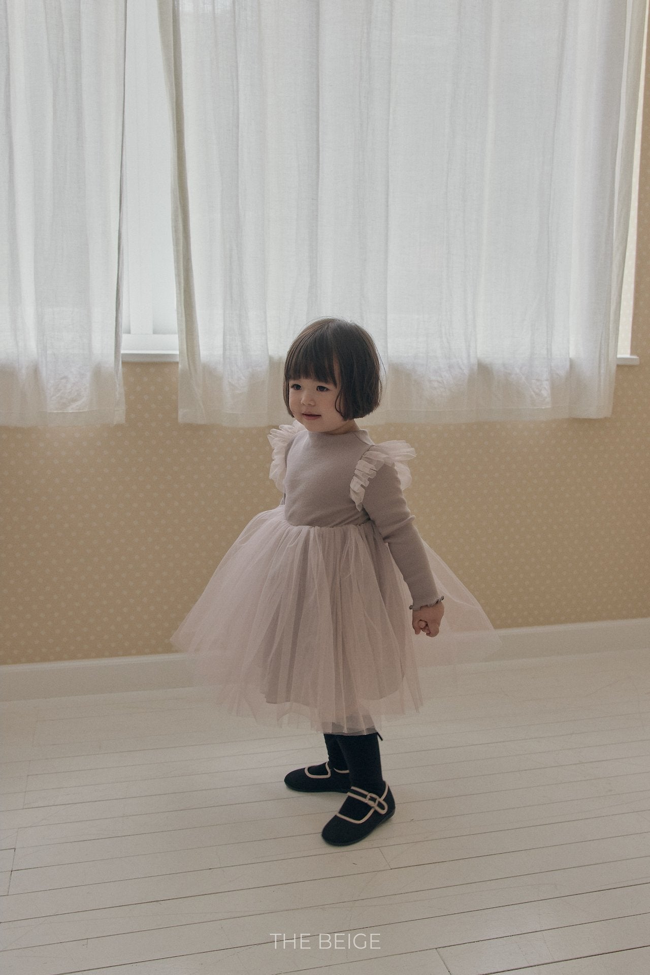 ［The beige］Ribbed Tulle Dress