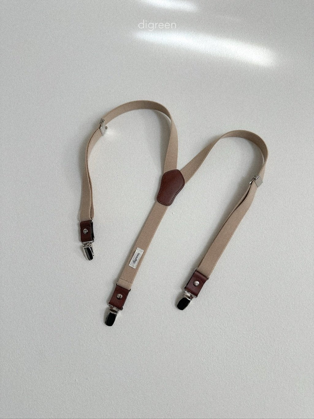 ［digreen］Essential suspenders