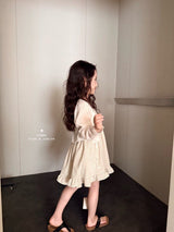 ［comma］Check back open one-piece