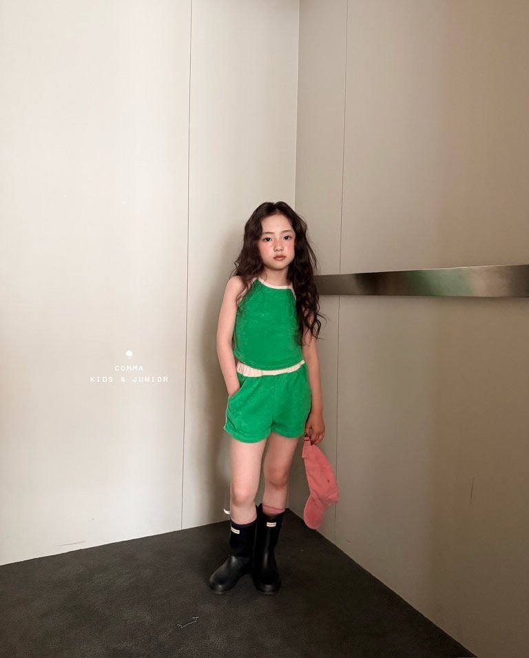 ［comma］Two tone halter camisole