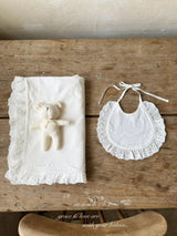 ［monbebe］Bonbon lace bib