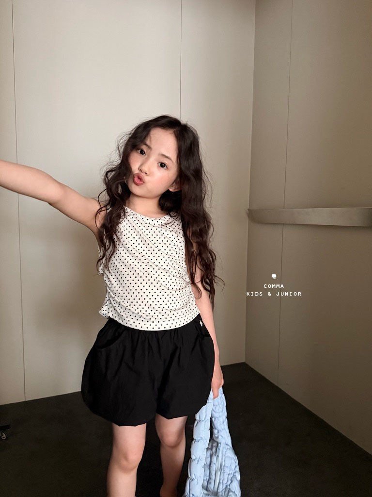 ［comma］Back open dot tee