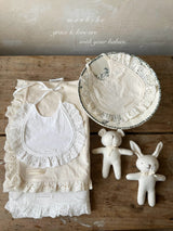 ［monbebe］Bonbon lace bib