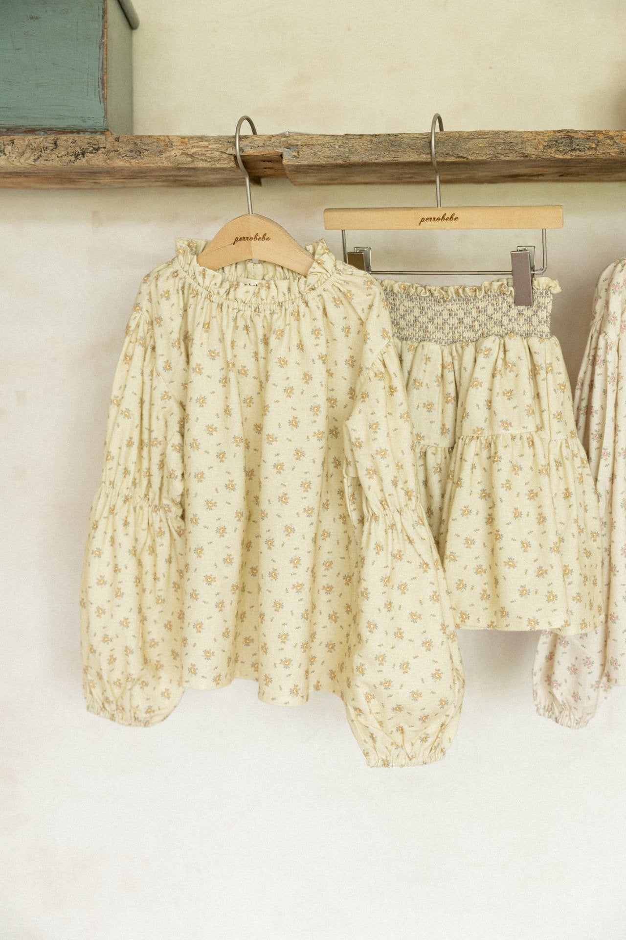 ［perrobebe］Ella flower blouse