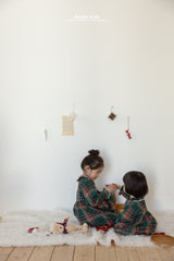 ［aladin］Christmas pajamas (girls)