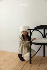 ［aladin］Warm ribbon blouse