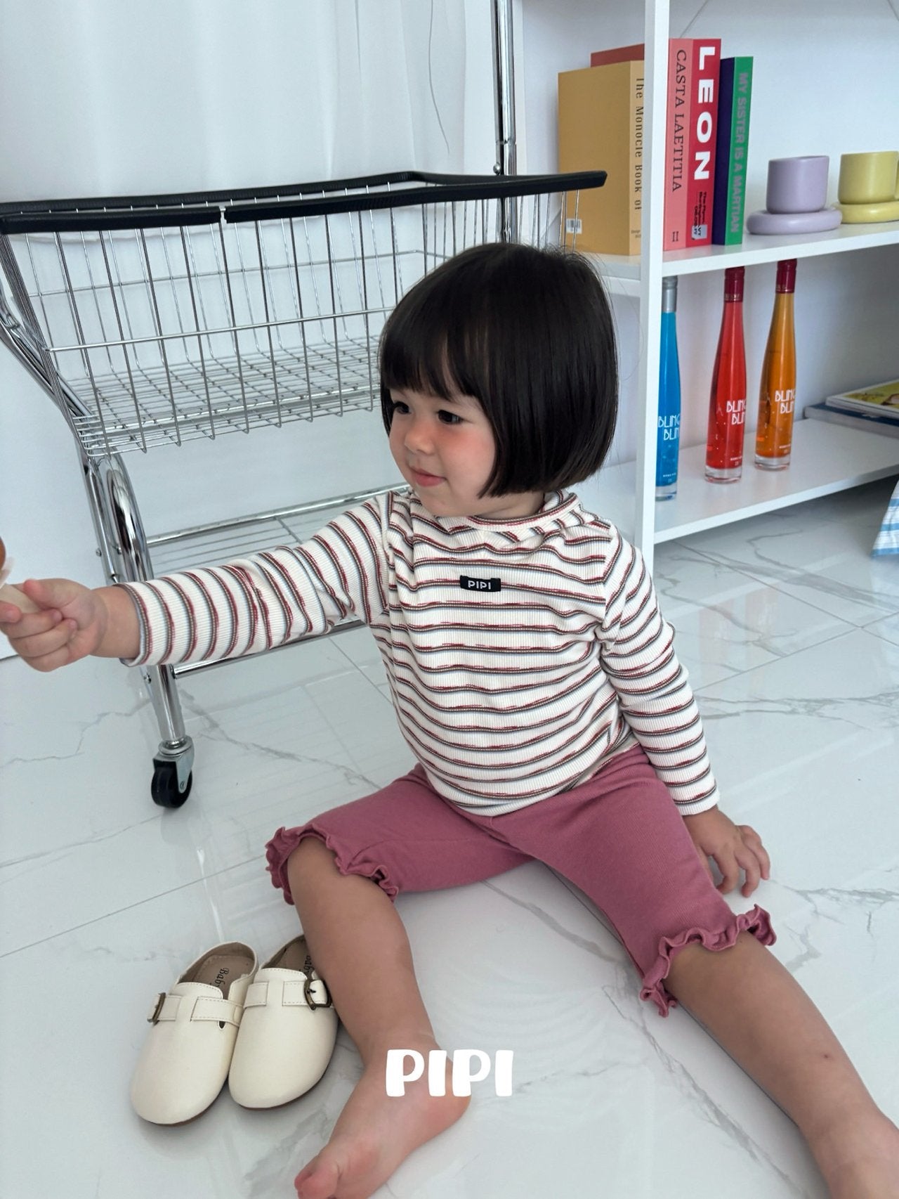 ［pipi］Frill ankle pants
