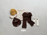 ［pipi］Pipi bib
