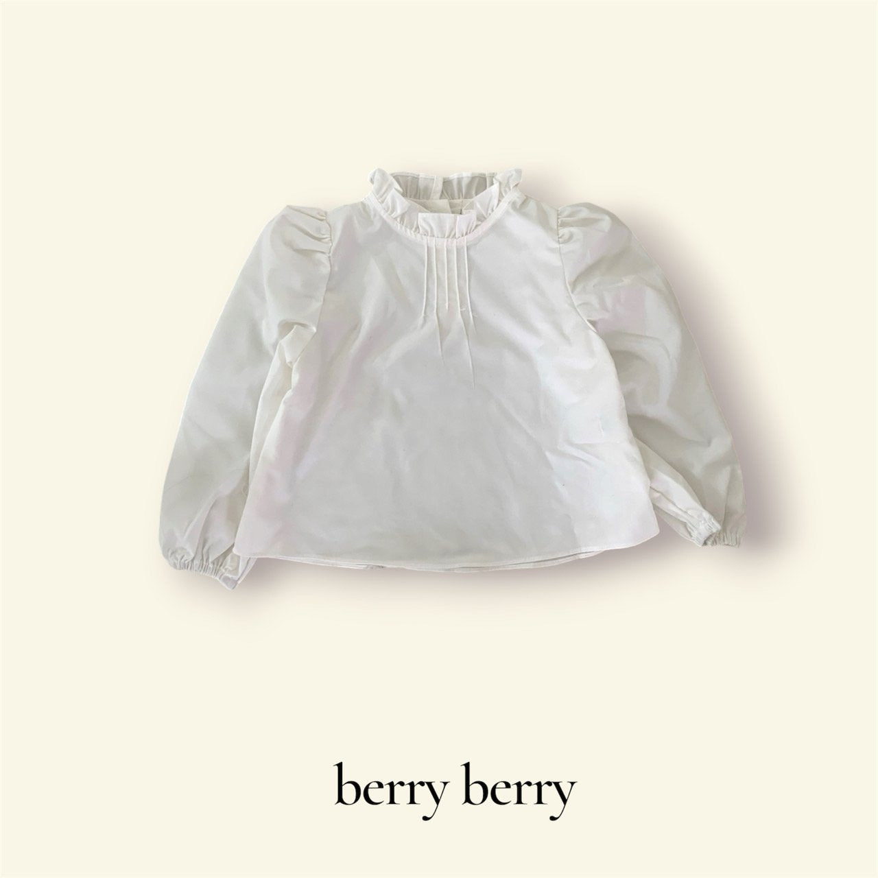 ［berry berry］Frill puff tuck blouse