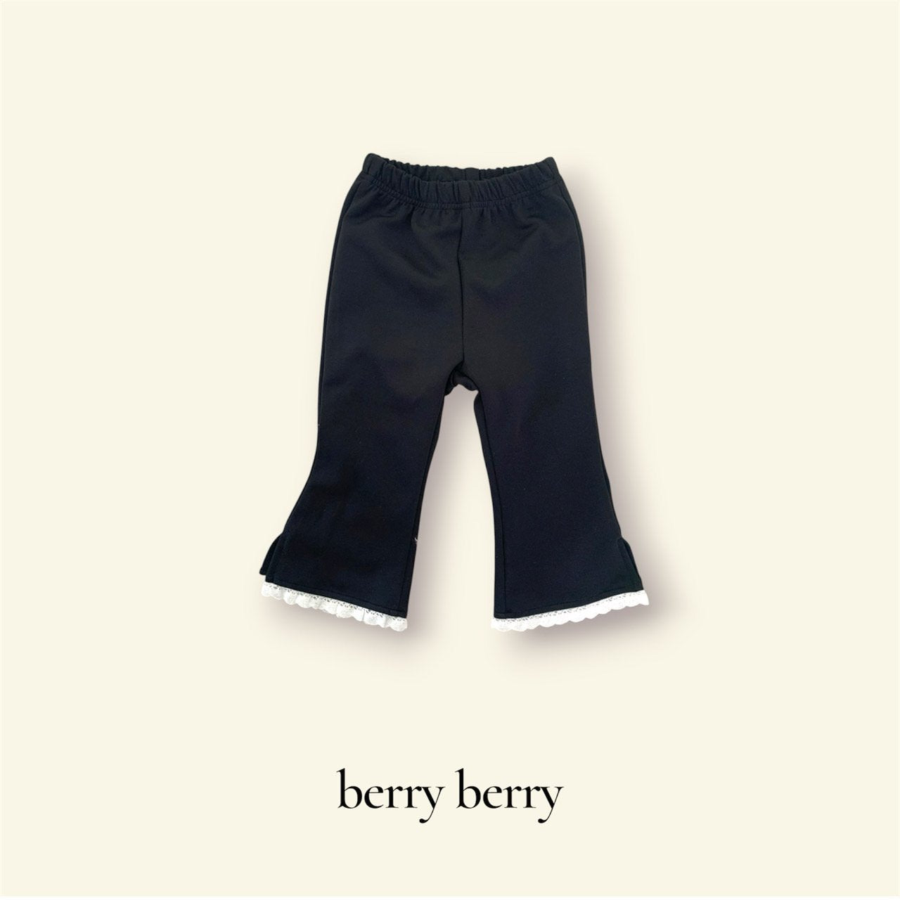 ［berry berry］Lace capri pants