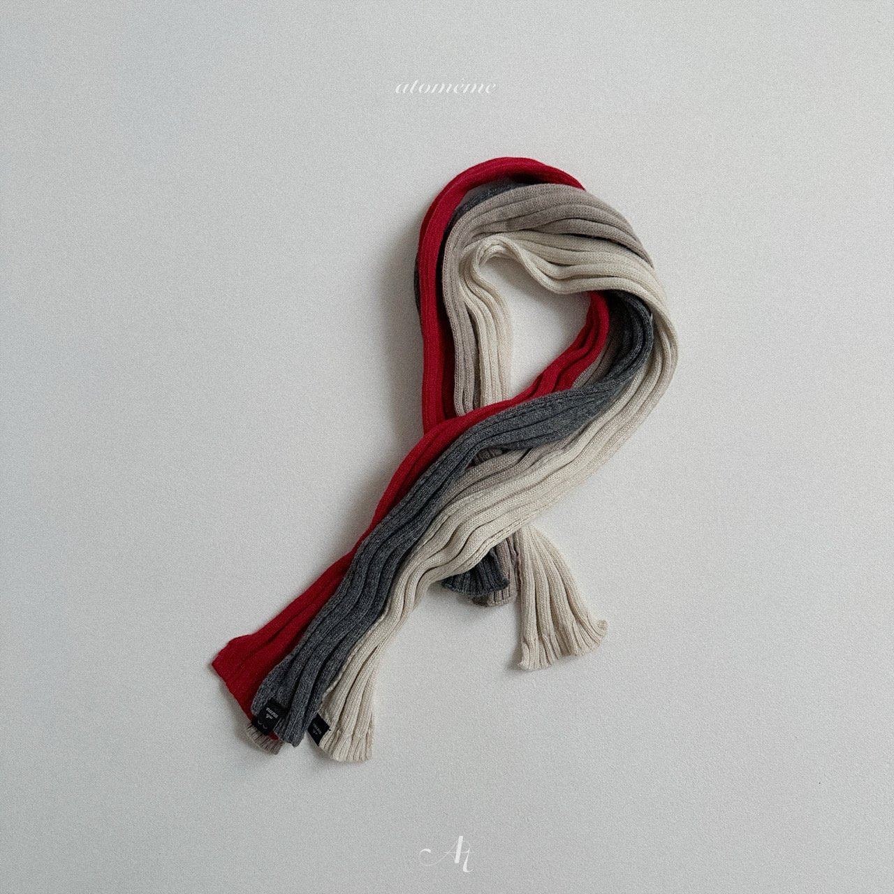 [atomeme] Almond knit muffler