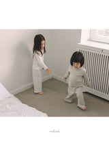 ［MELMEL］Sunday flower setup