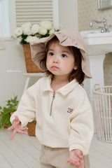 ［bebenine］Nine Zip-Up Sweatshirt