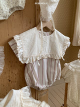 ［bebe holic］Frill collar stripe rompers