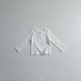 [atomeme] Creme ribbed tee