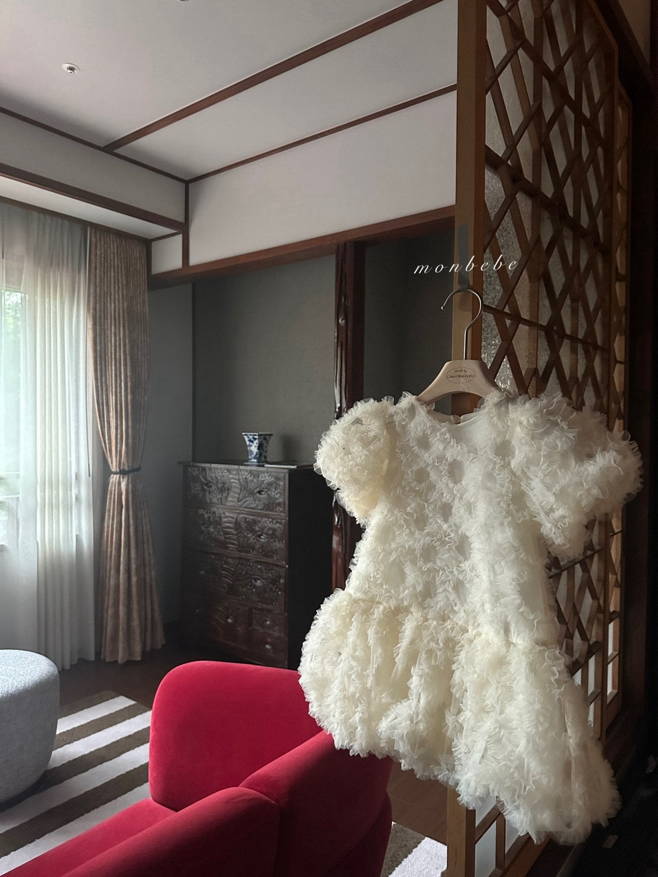 ［monbebe］Blanc shasha one-piece