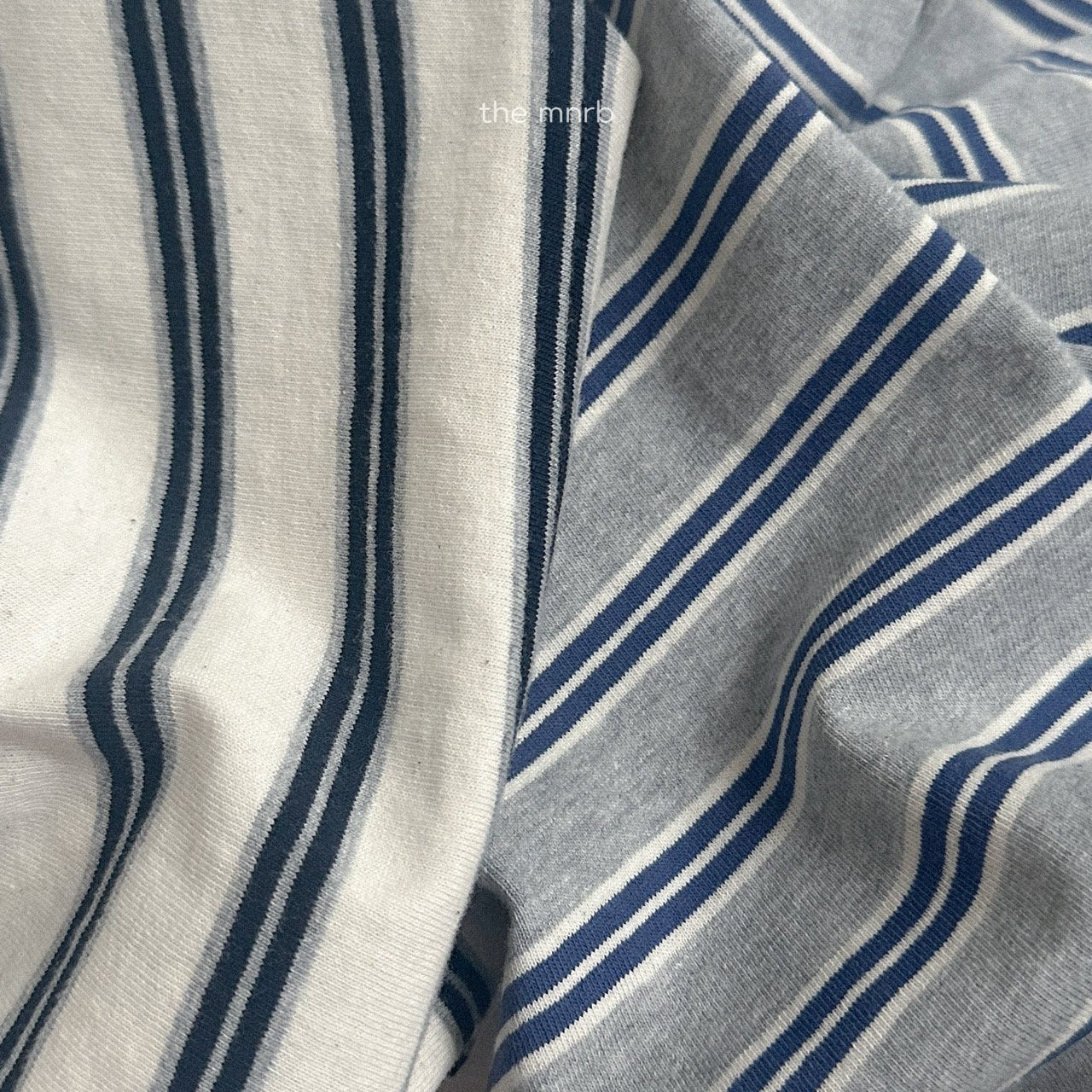 [minirobe] Bog collar neck tee