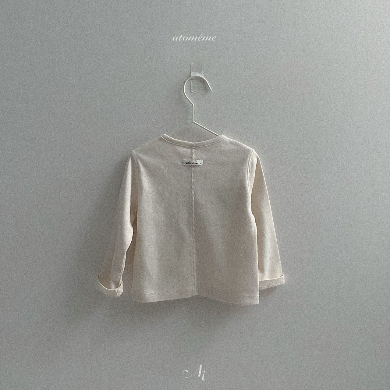 [atomeme] Issac tee