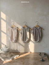 ［bebe holic］Fresh stripe collar rompers