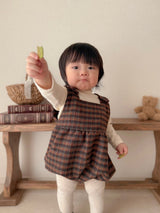 ［mimi market］Eyelet turtleneck tee