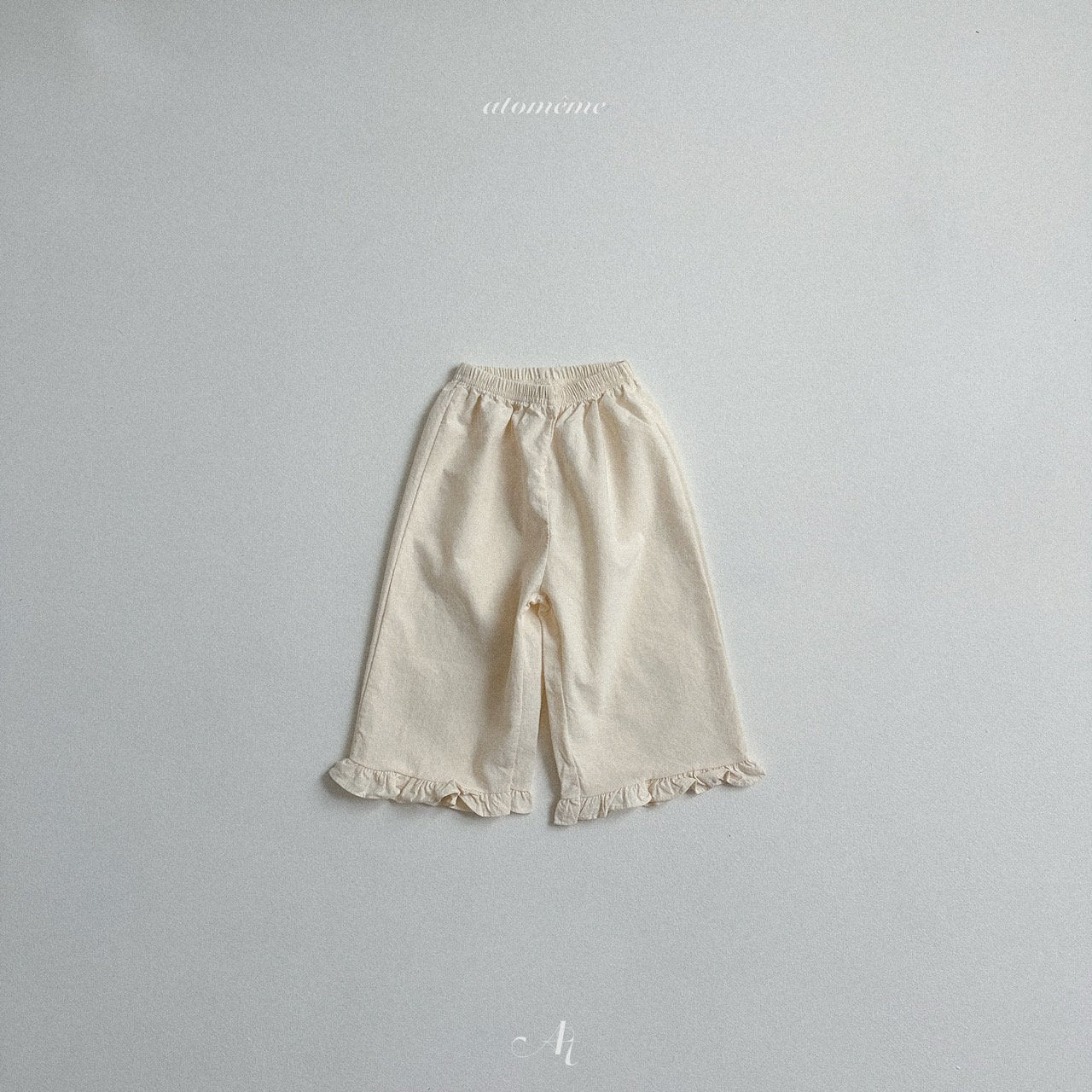 [atomeme] Ous ruffle pants