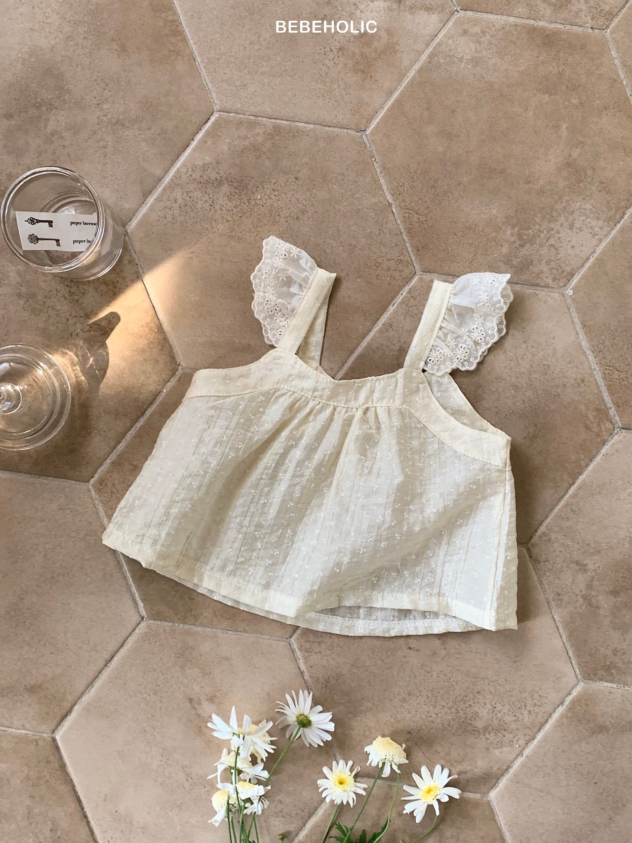 ［bebe holic］Leaf wing blouse