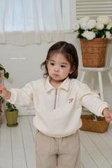 ［bebenine］Nine Zip-Up Sweatshirt